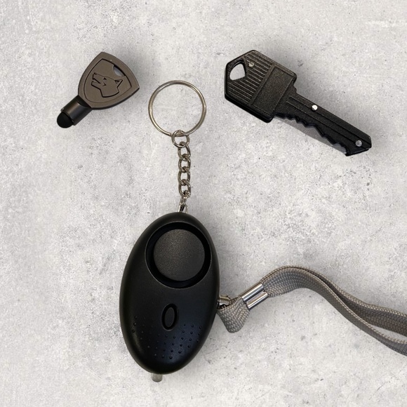 Accessories - PERSONAL SAFETY ESSENTIALS BLACK GROUP 2